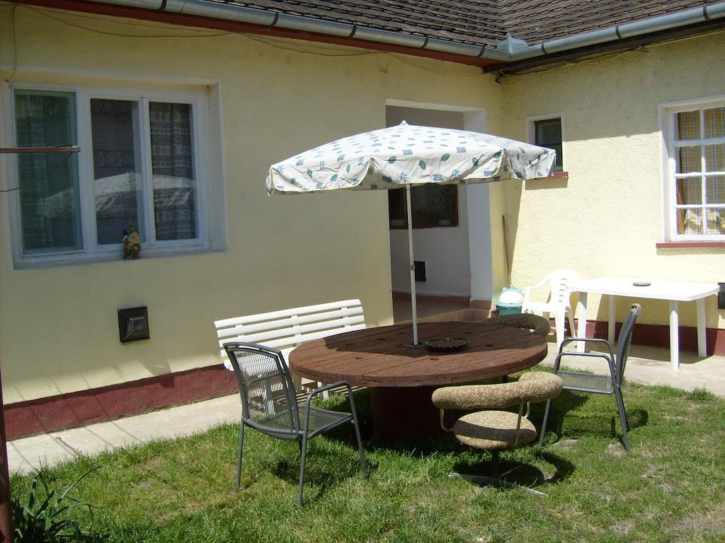 Ferienwohnung Toth Maganszallas Hajdúszoboszló Exterior foto
