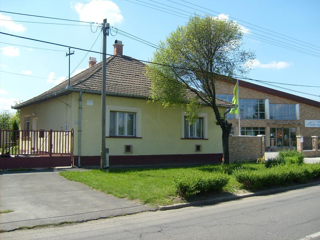 Ferienwohnung Toth Maganszallas Hajdúszoboszló Exterior foto