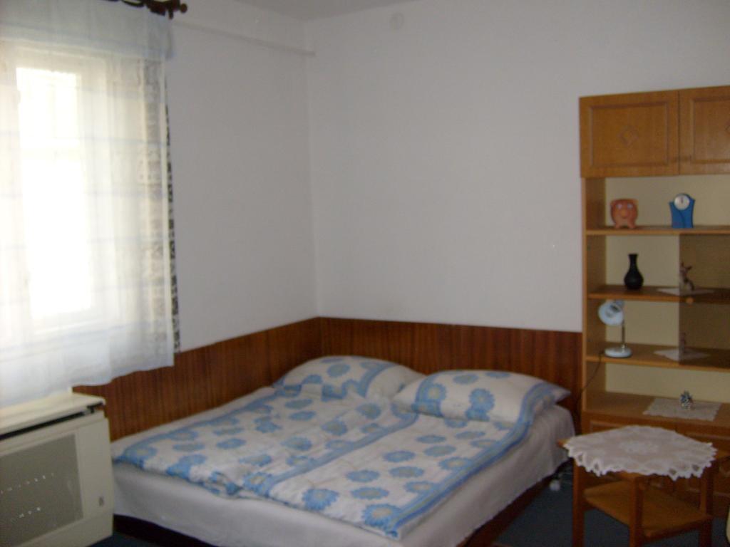 Ferienwohnung Toth Maganszallas Hajdúszoboszló Zimmer foto